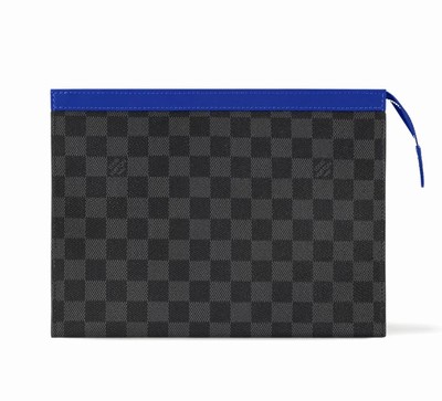 LOUIS VUITTON Pochette Voyage MM